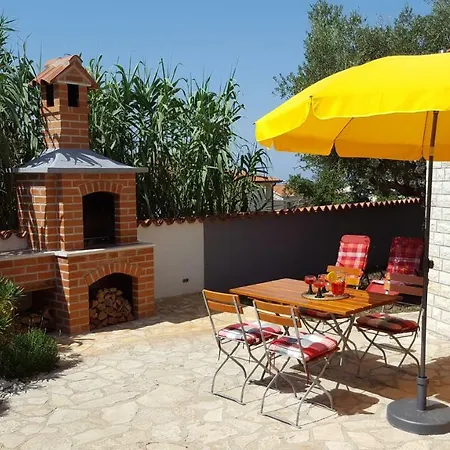 Casa Susanna Kastelir